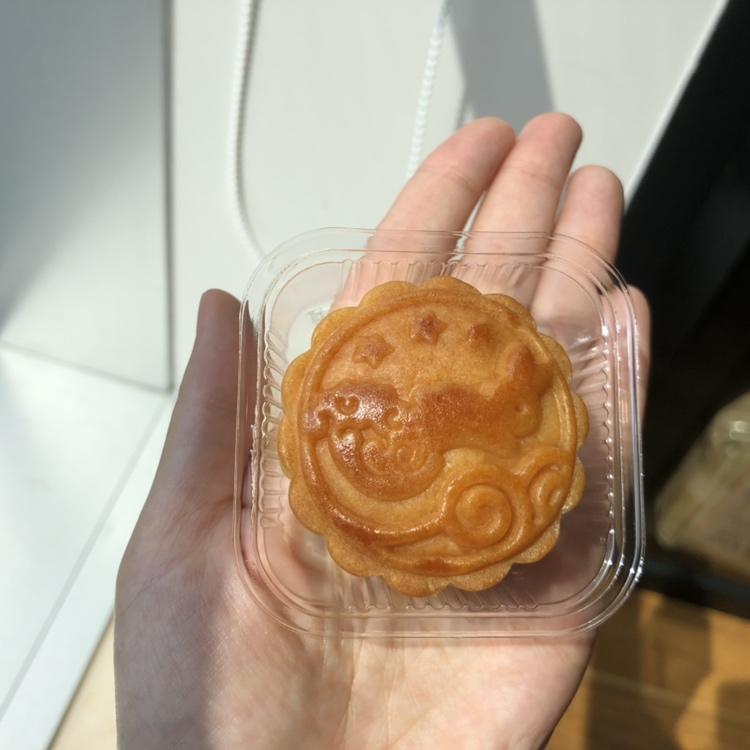 广式蛋黄月饼（75克、50克、各种规格都有）