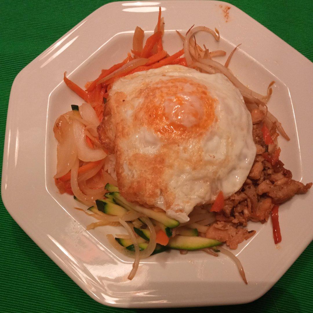 🔥日式石锅拌饭（平锅版.料理店快手、美味的秘诀.烧肉汁配方.好吃到泪奔😂）