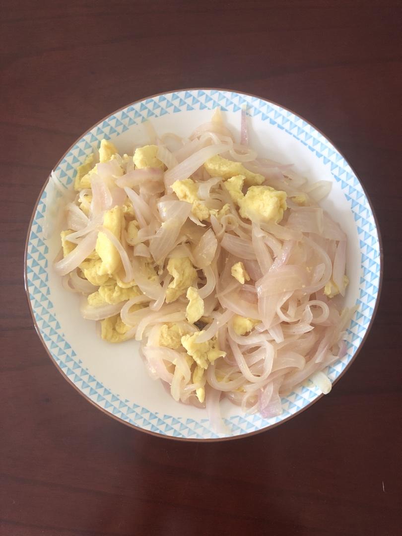洋葱炒鸡蛋