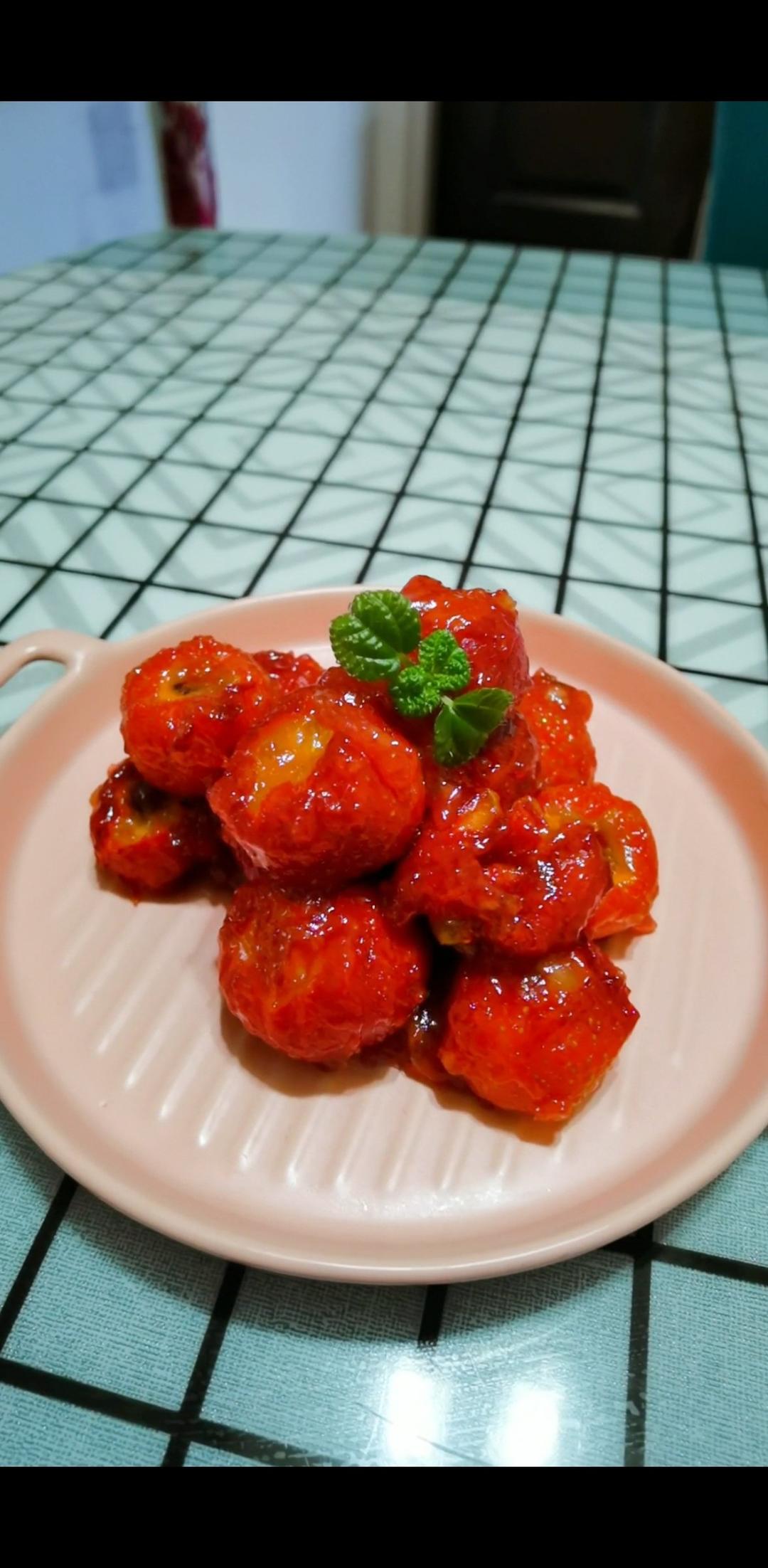 炒红果