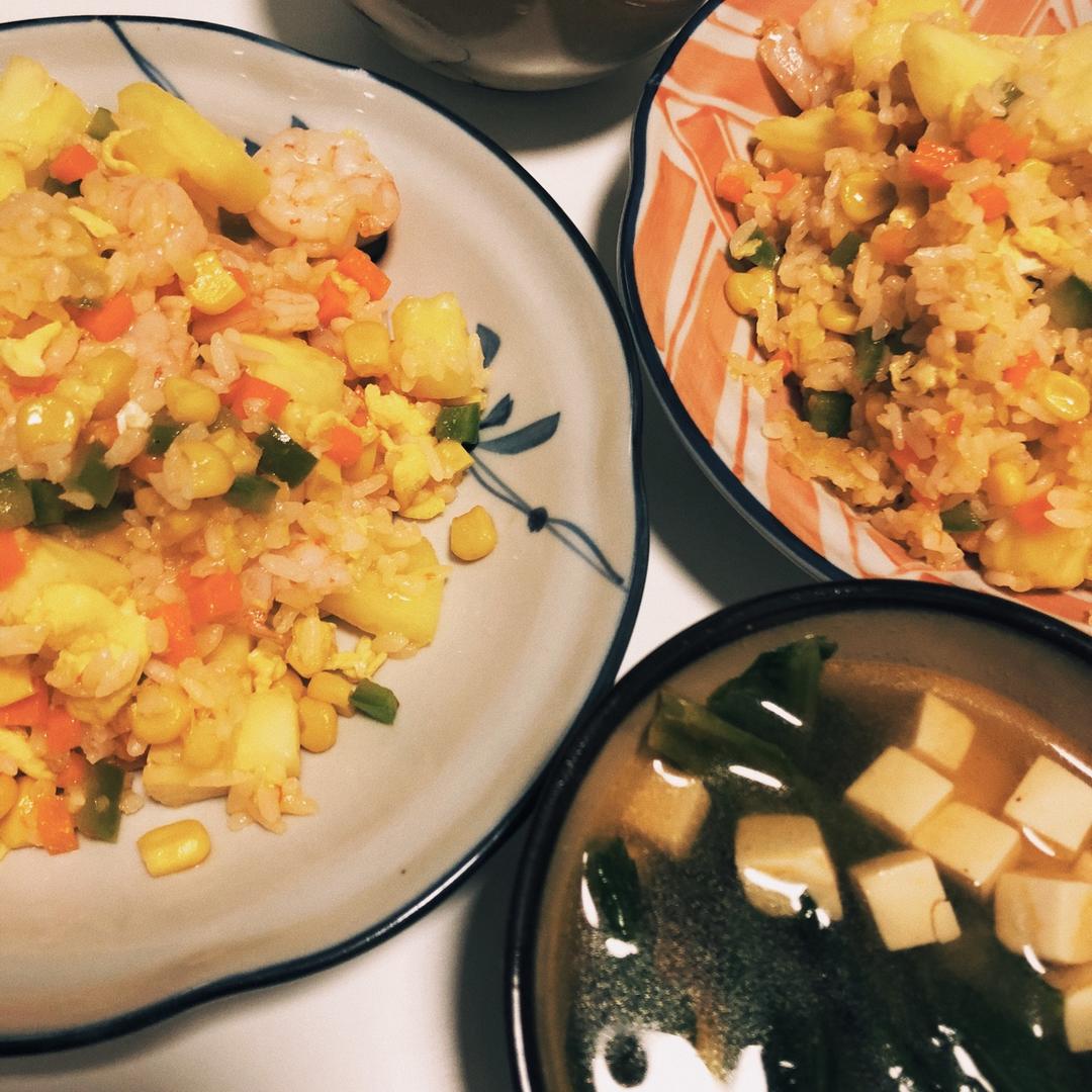 菠萝炒饭