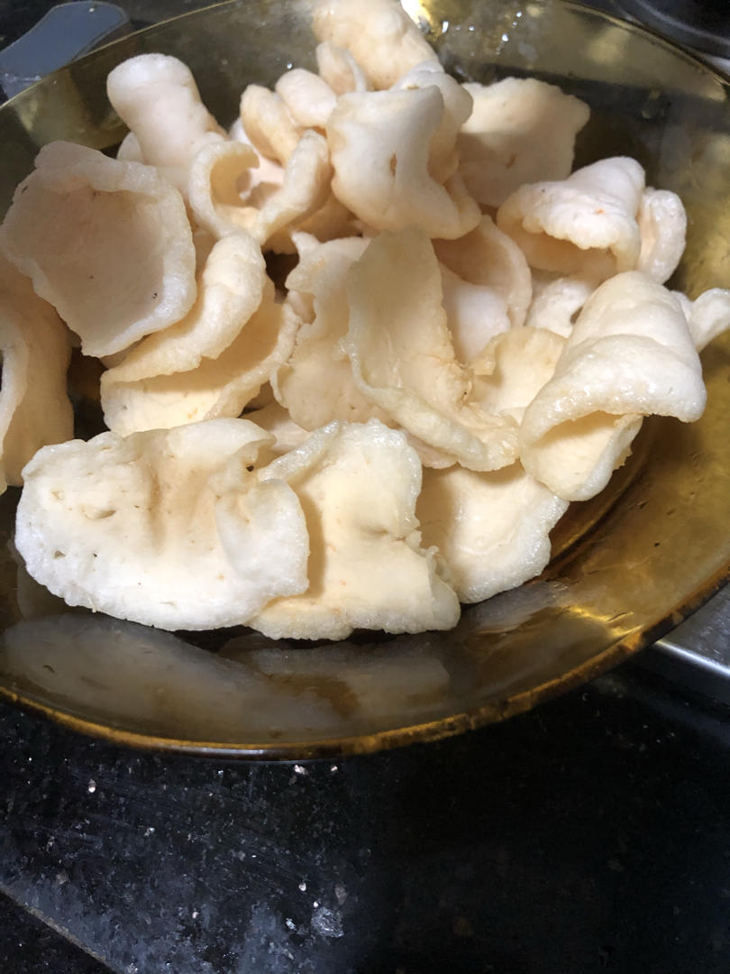 虾肉做的手工虾片 好多细节