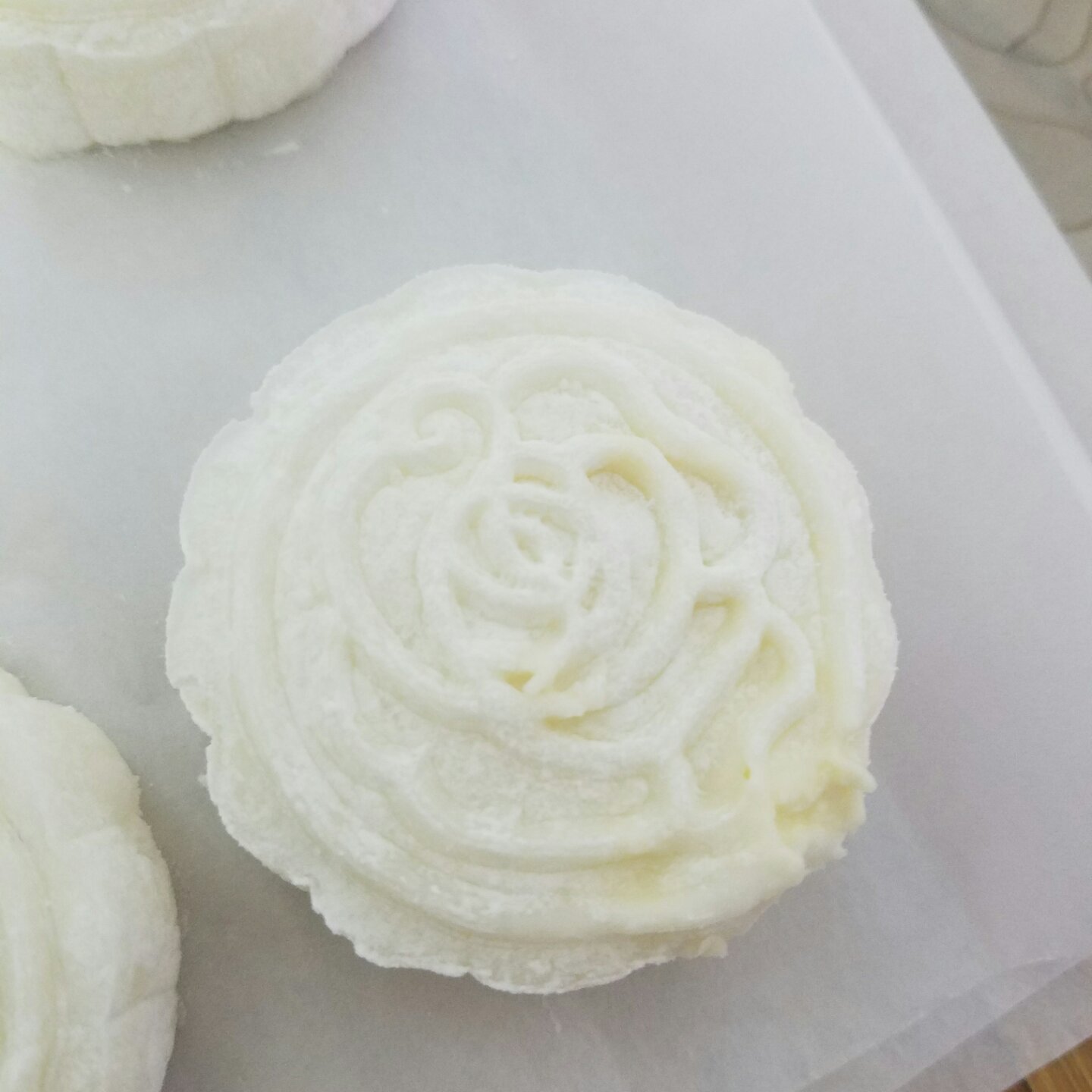 奶酪榴莲冰皮月饼 奶酪果酱Ice Moon Cakes with Durian & Cream Cheese