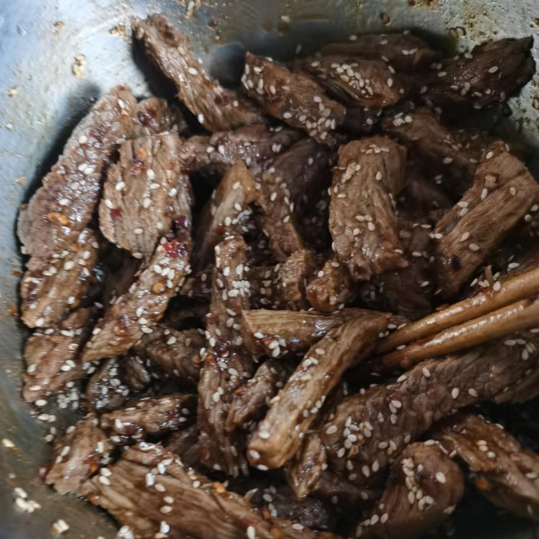 香辣手撕牛肉干