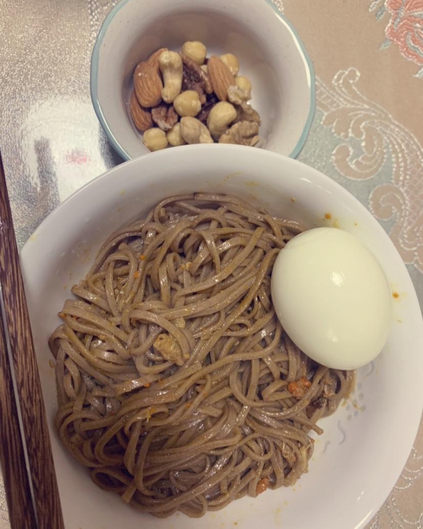 分享作品 18-12-04 蟹粉 葱油 荞麦面 杏仁 核桃 碧根果 腰果 榛子