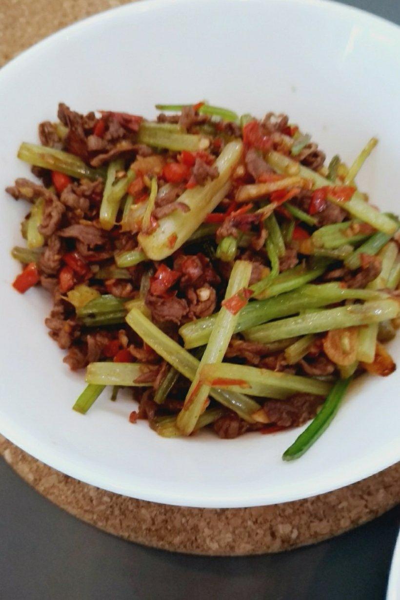 家常小炒黄牛肉