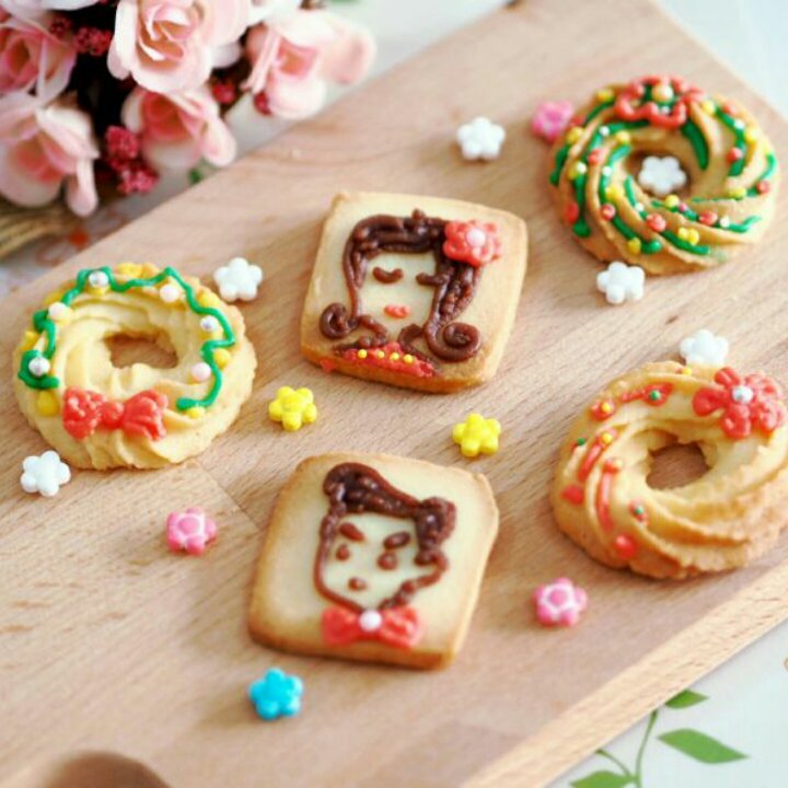 520蛋糕曲奇俱乐部做的糖霜饼干