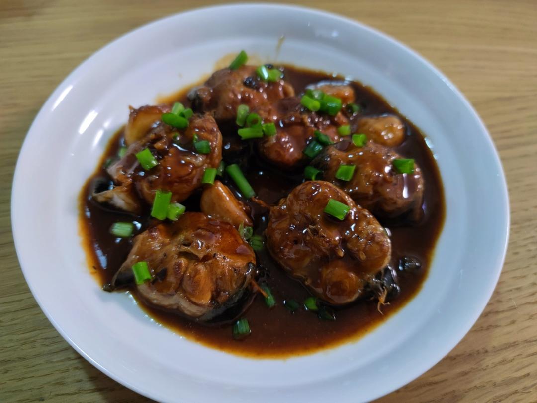 红烧河鳗鱼(小孩子爱吃，大补) 补虚养血 - 祛湿 - 保健 - 保护肝脏 - 恢复精力 - 预防心血管疾病