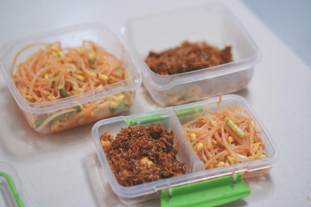 韩式伴菜=-炒小鳀鱼干-=