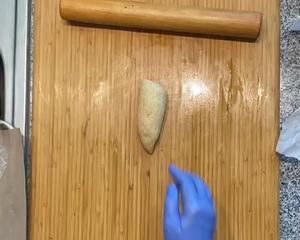 【冷藏发酵】全麦麻薯软欧包｛面包机揉面｝后油法的做法 步骤20