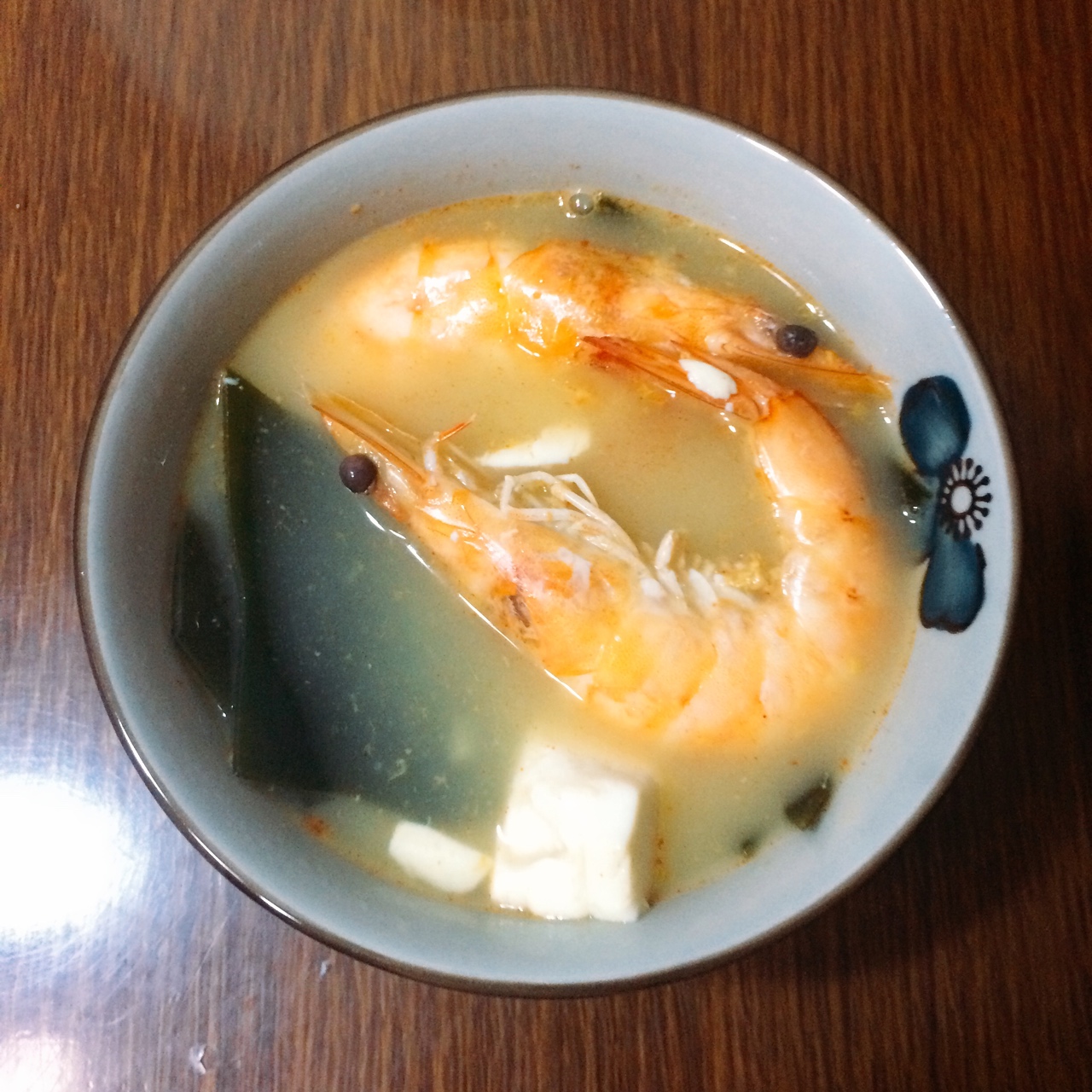 海带豆腐大虾汤