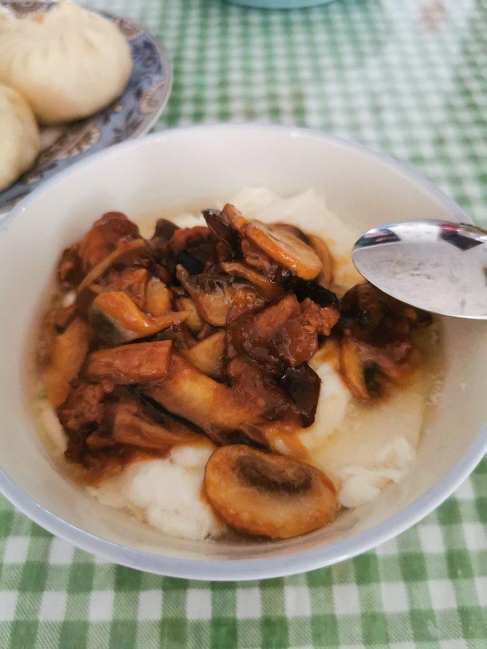 《Tinrry+》揭秘超级嫩滑的咸甜豆腐花，豆腐脑，干货满满