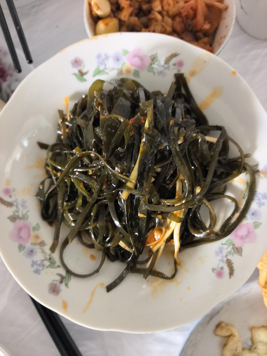 凉拌酸辣海带丝