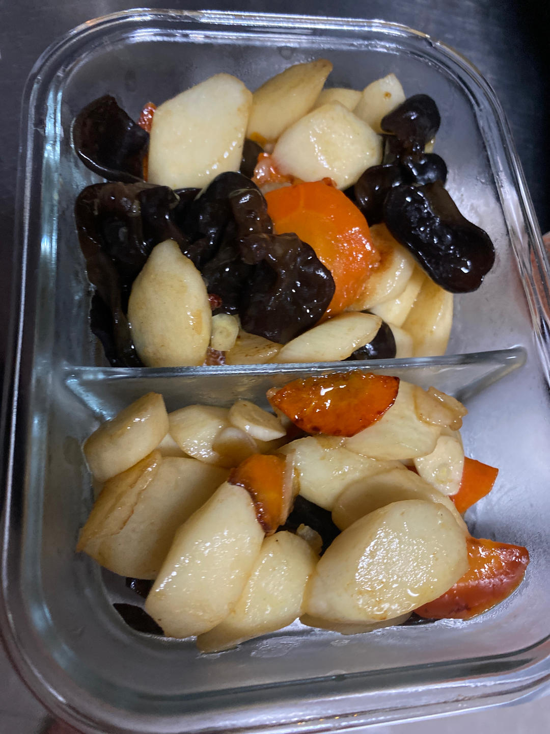 养生食谱之木耳炒山药