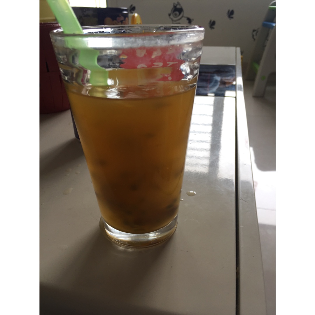 百香果柠檬蜂蜜茶