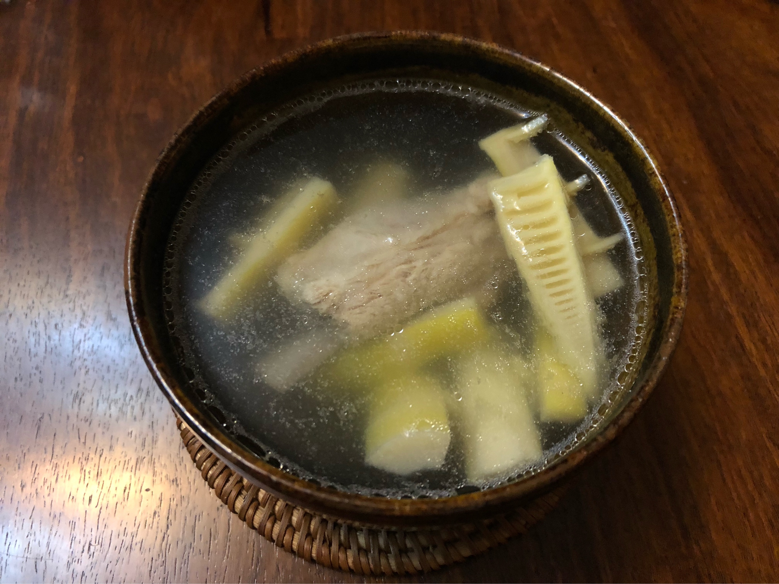 春笋肋排汤的做法