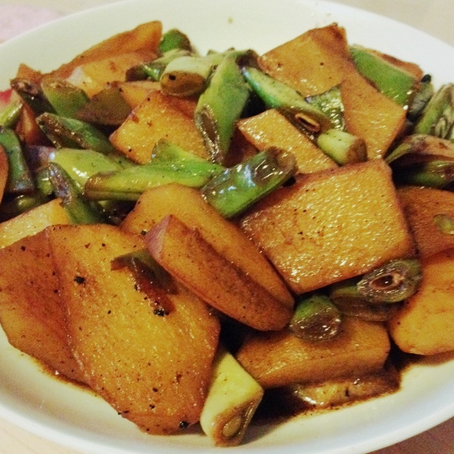 土豆炖豆角