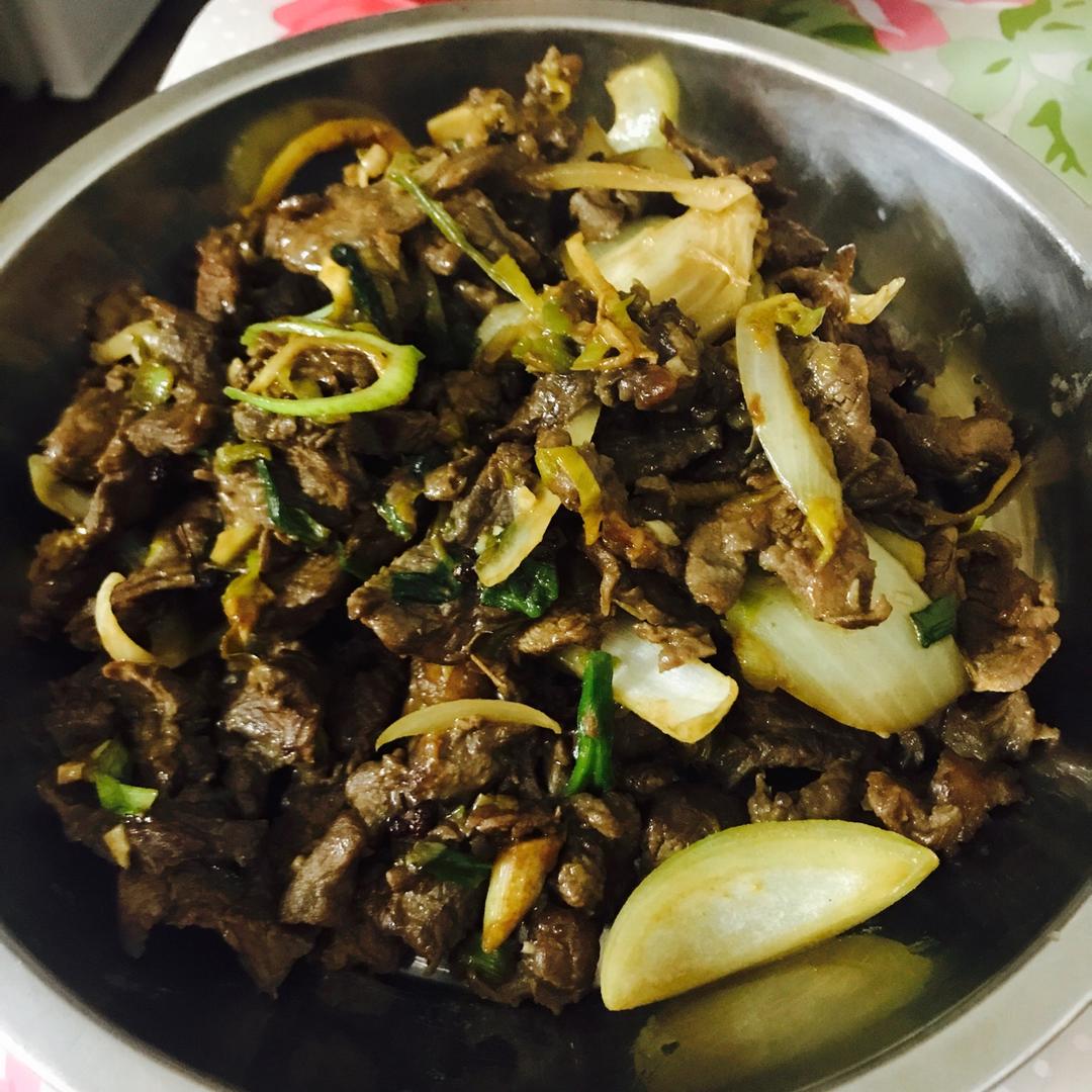 葱爆羊(牛)肉