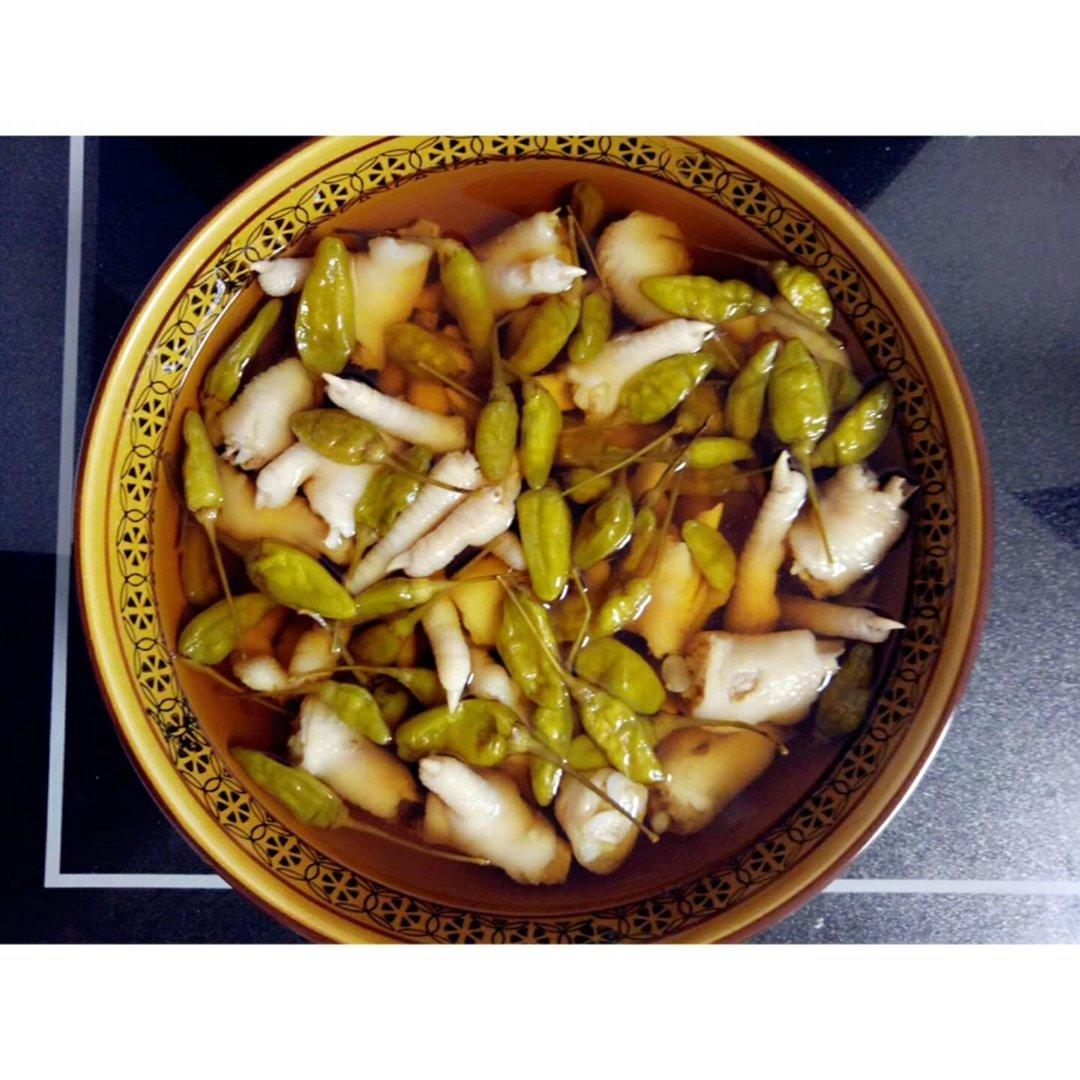 糟卤泡椒鸡爪