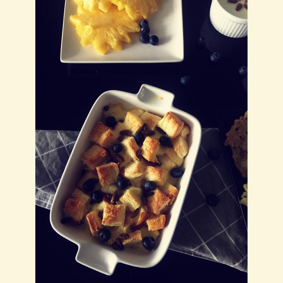 牛奶吐司鸡蛋布丁（失败吐司的归处）