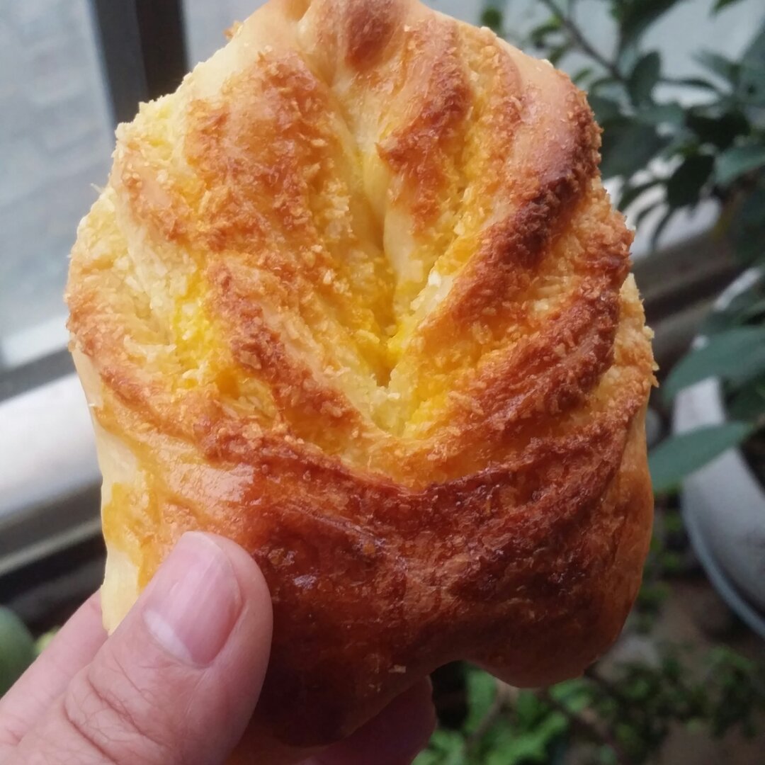 椰蓉叶子面包