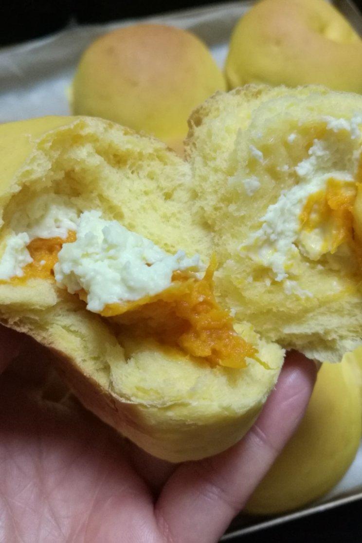 秋季南瓜乳酪包