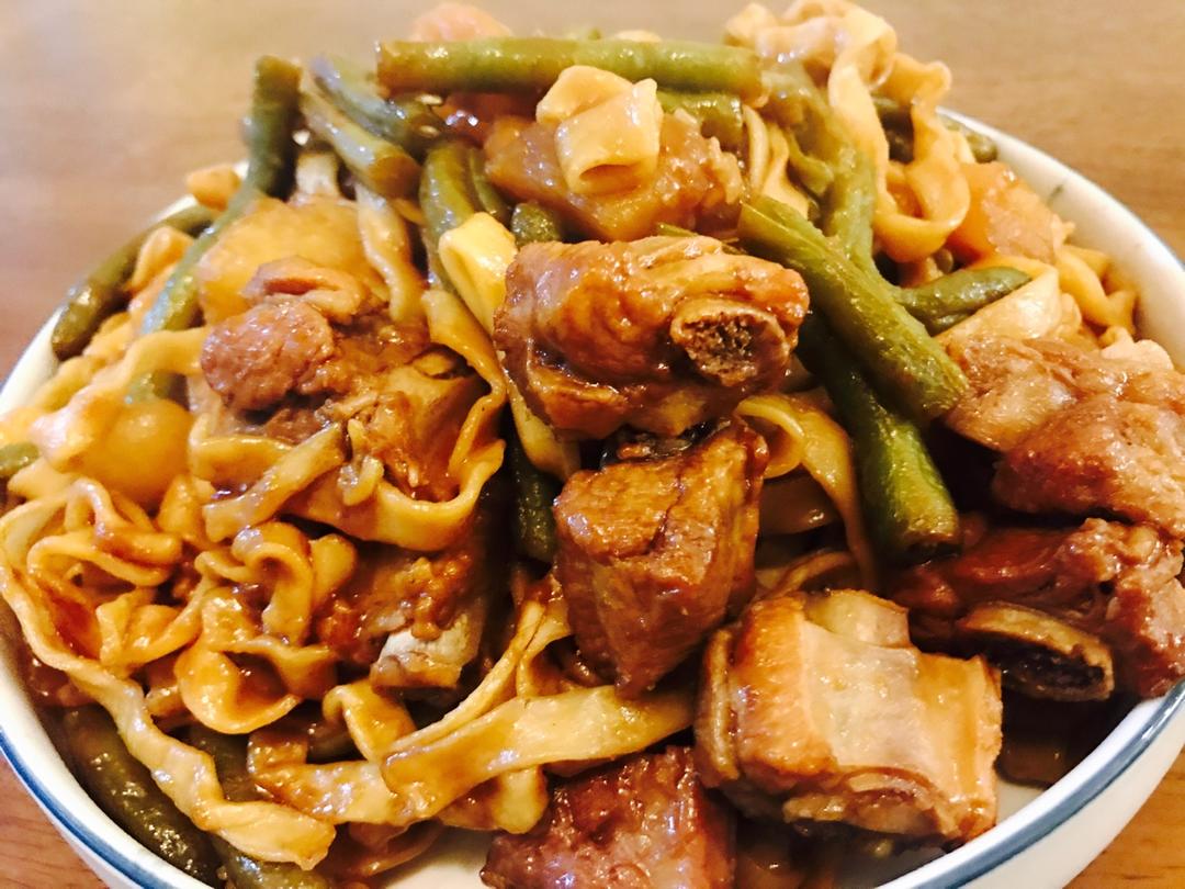 豆角焖面