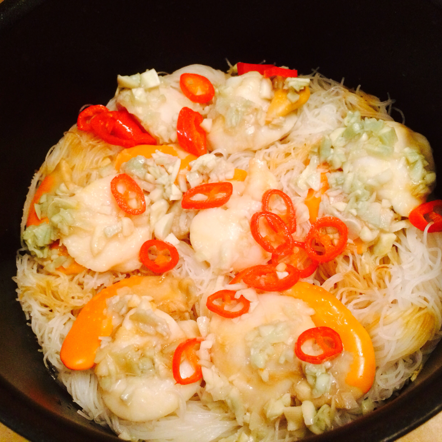 蒜蓉粉丝蒸元贝