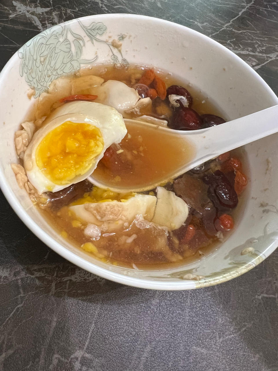 补气血暖宫之酒酿鸡蛋