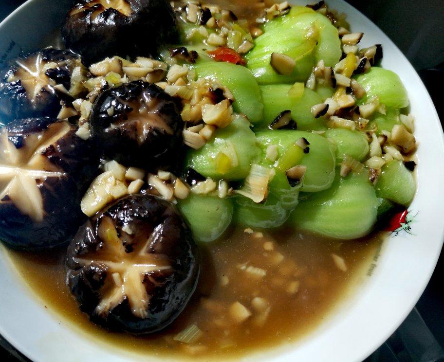 蚝油香菇小油菜