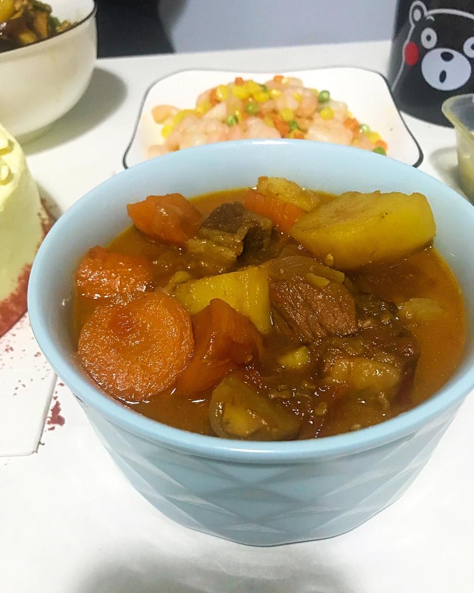 番茄土豆炖牛腩