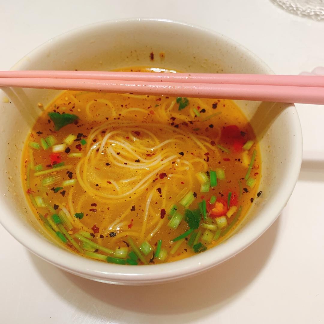 一碗热汤面