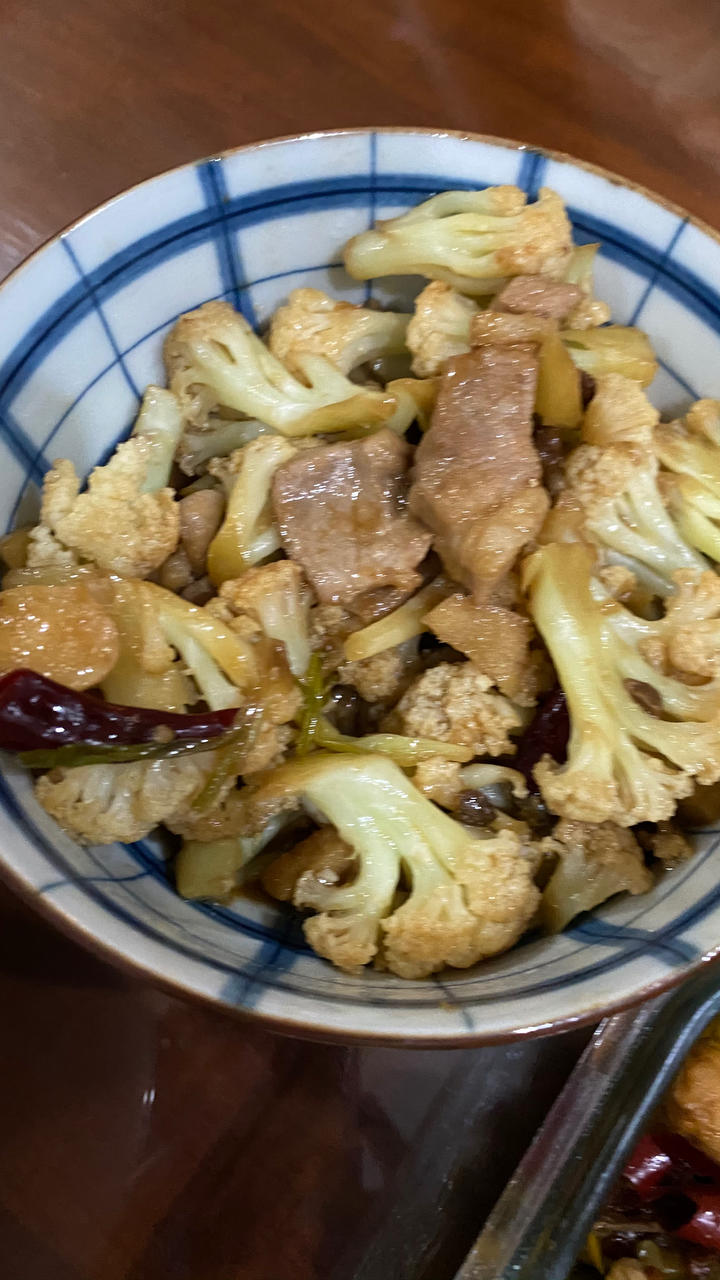 干煸菜花（花菜炒肉）