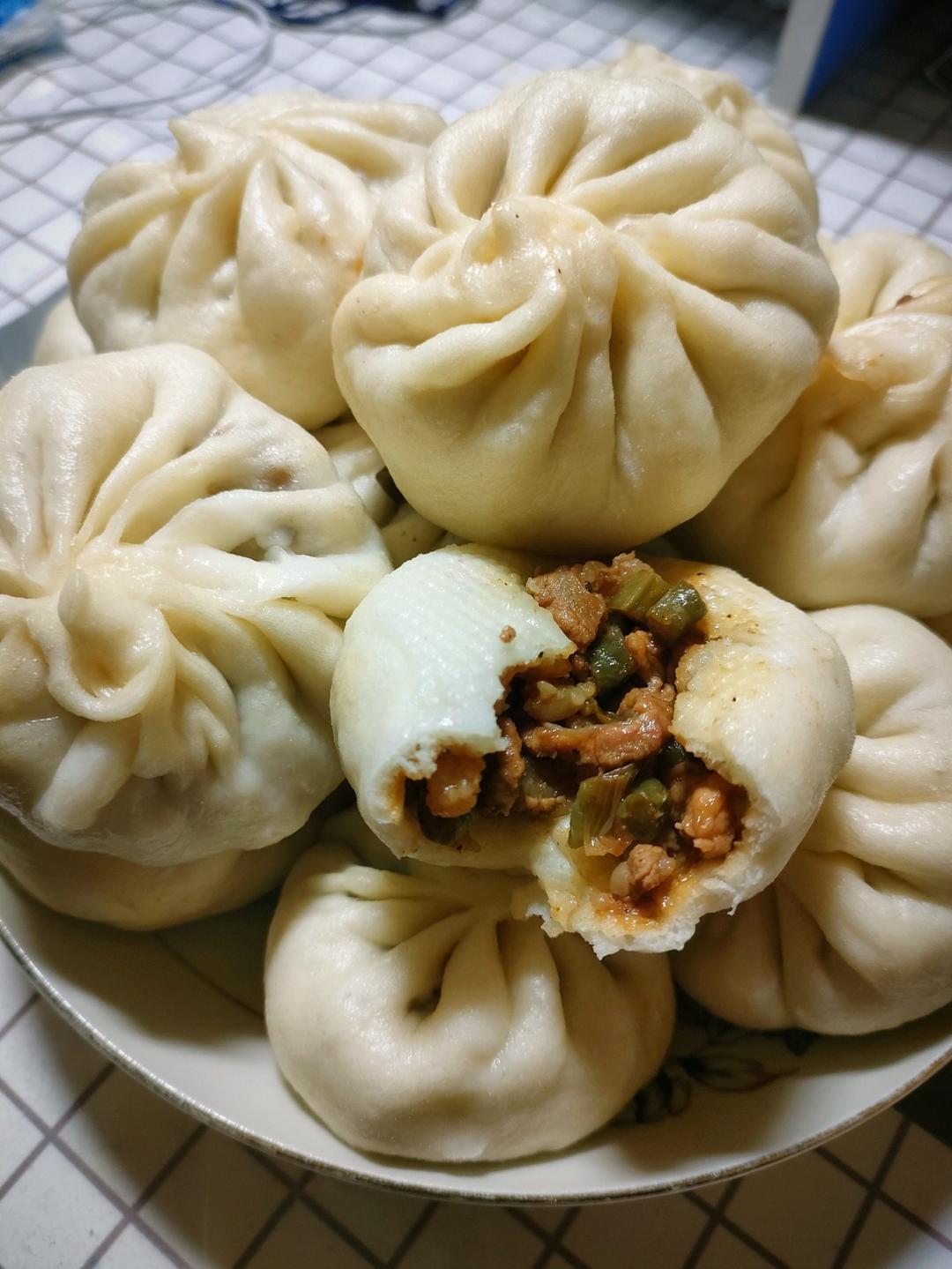 肉沫豆角大包子