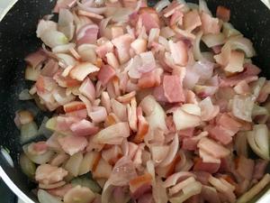 升级版食戢之灵脆皮烤肉-芝士土豆培根卷的做法 步骤3