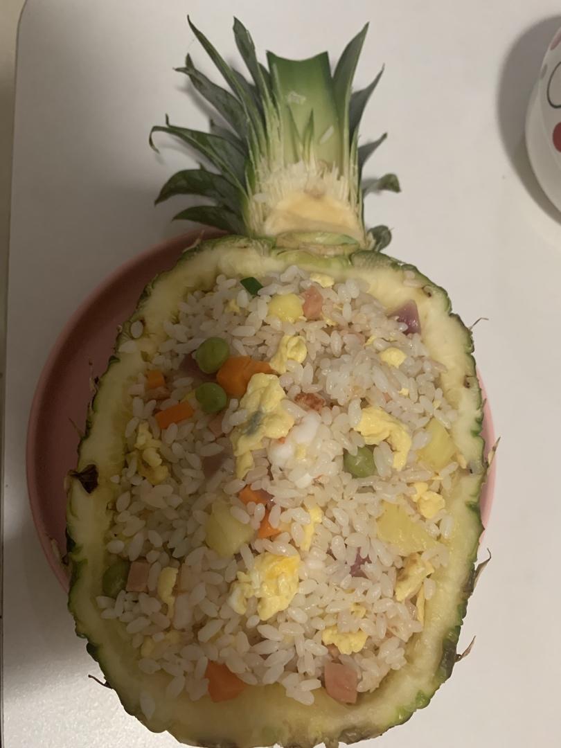 虾仁菠萝炒饭