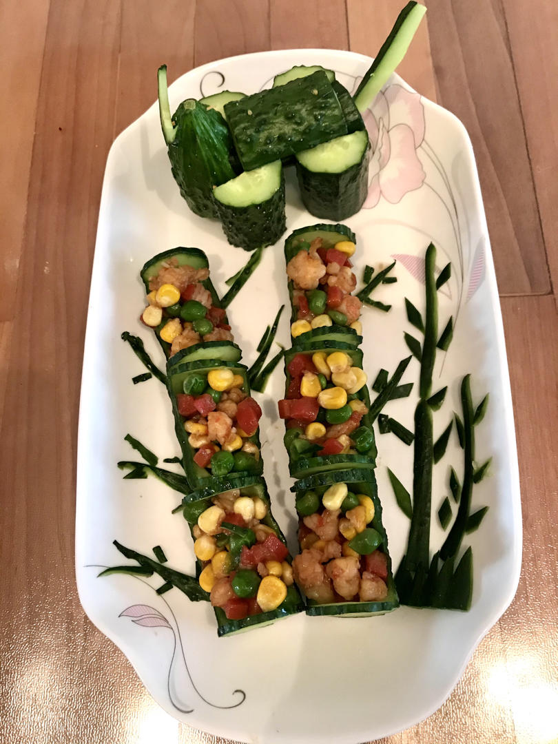 翠竹报春节节高