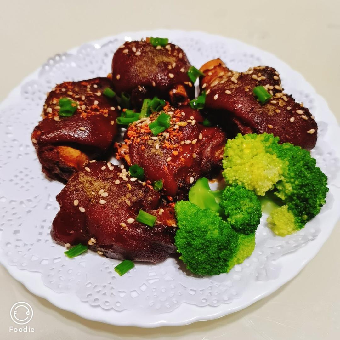 蒸猪蹄 酱蒸猪脚