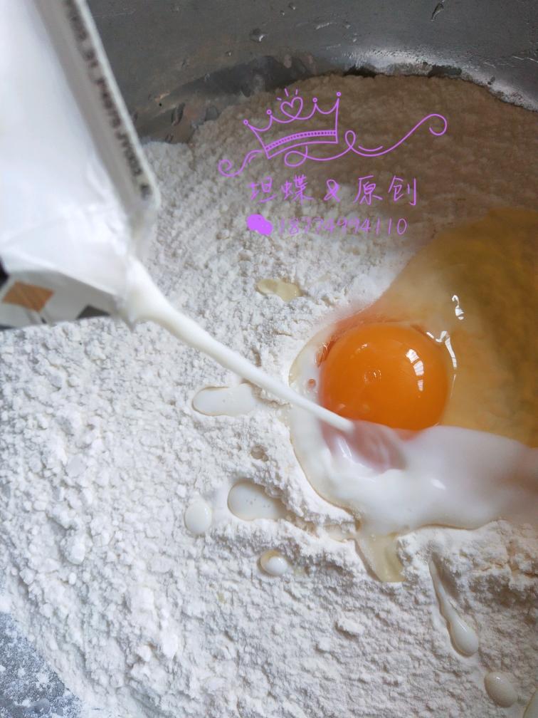 纯奶手撕吐司的做法 步骤1