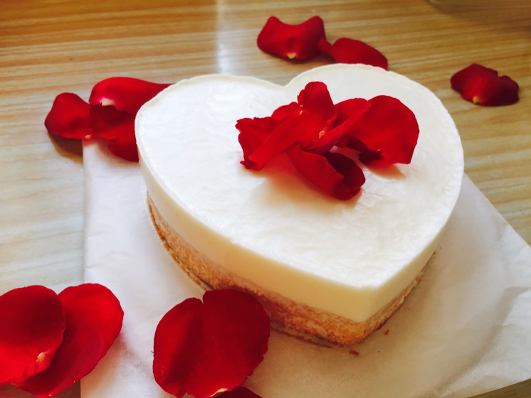 小嶋老师的酸奶慕斯