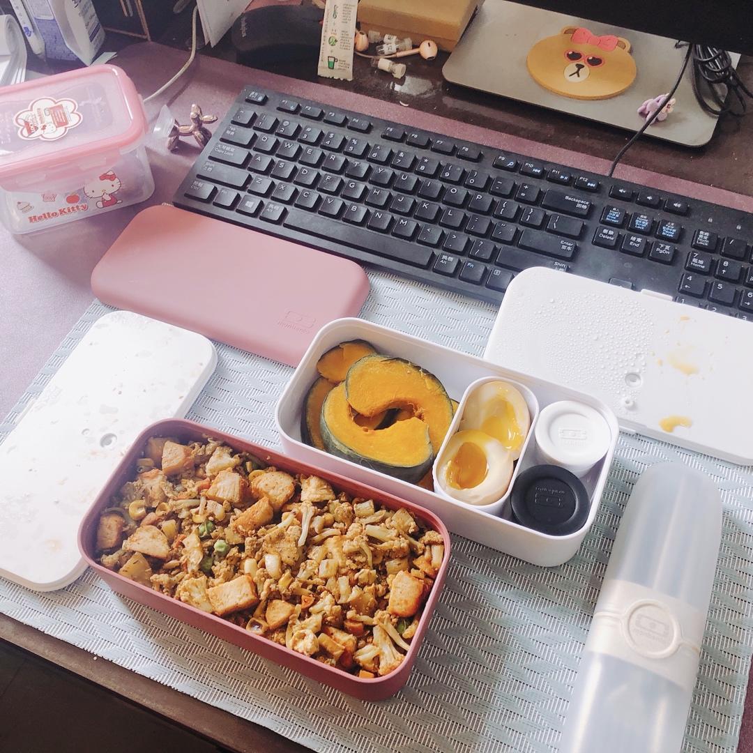 【健康午餐/晚餐食谱 | 鸡胸肉花椰菜无米炒饭】