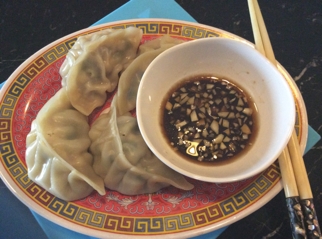 韭菜虾仁鲜肉水饺