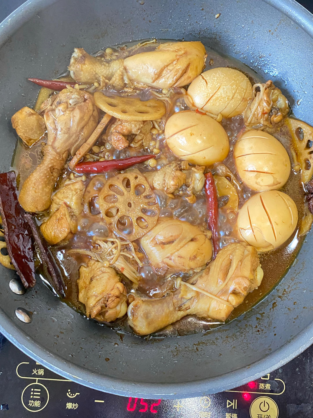 爆好吃的卤鸡腿 卤蛋❗电饭煲 炒锅都可以做~