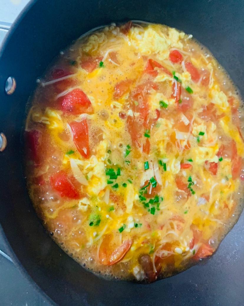 西红柿金针菇蛋羹