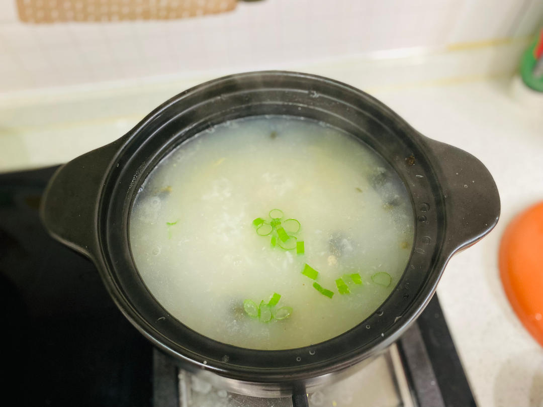 十五分钟快手之香滑皮蛋瘦肉粥(附五分钟电饭煲电压力锅更快捷方法)