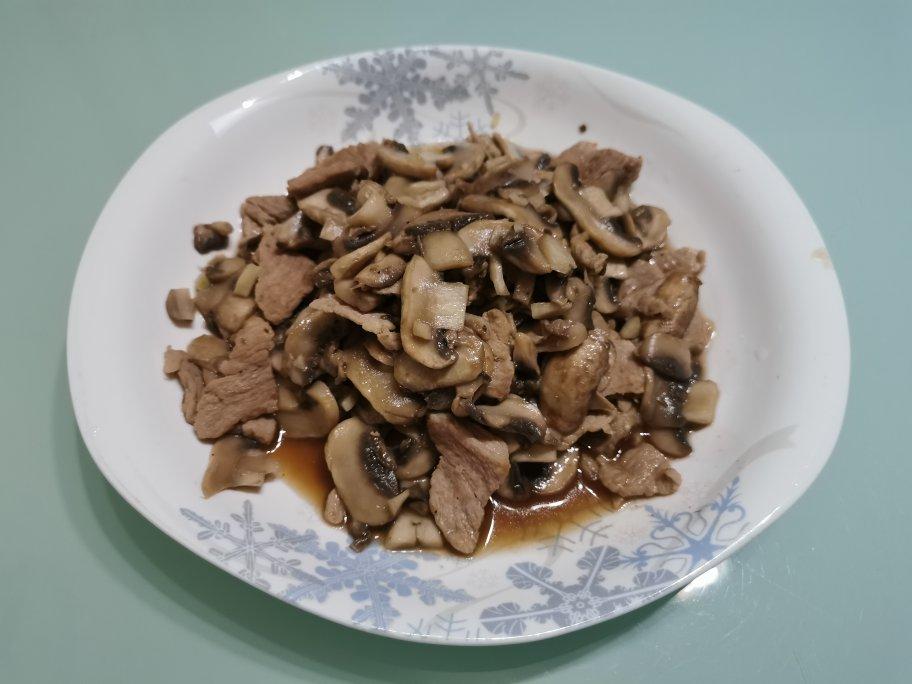 口蘑（白蘑菇）炒肉|鲜掉眉头上心头