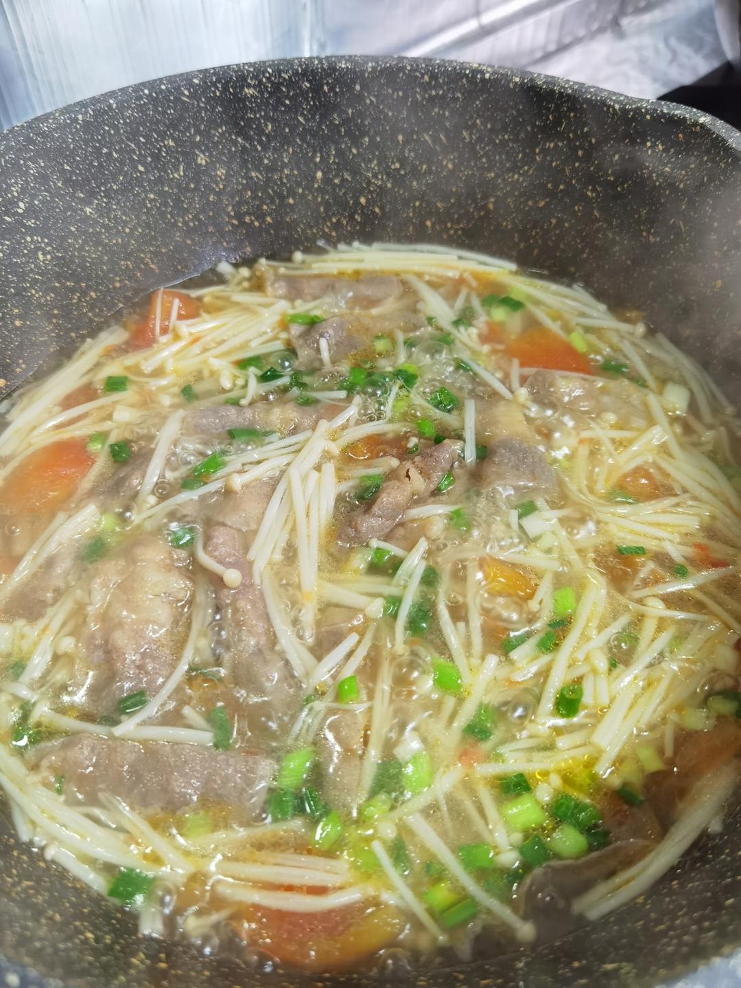 无敌下饭的番茄金针菇肥牛‼️做法简单0失败