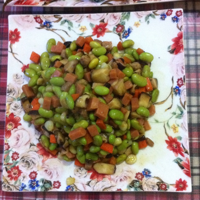 炒五丁（茭白花生毛豆肉肉豆干版）