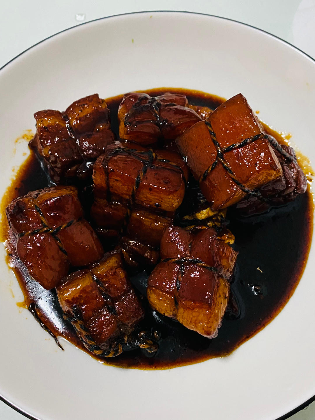 如何炖出不腻的东坡肉--酒店做法及家庭做法