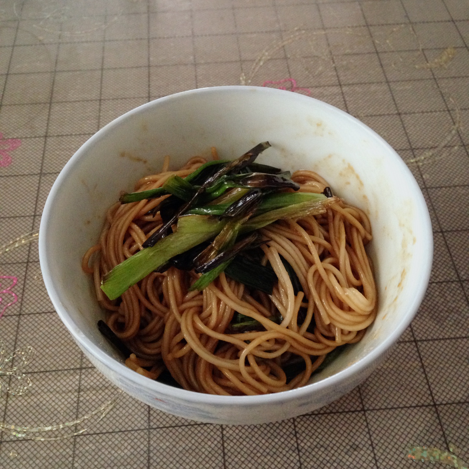 葱油拌面Spring Onion Noodles